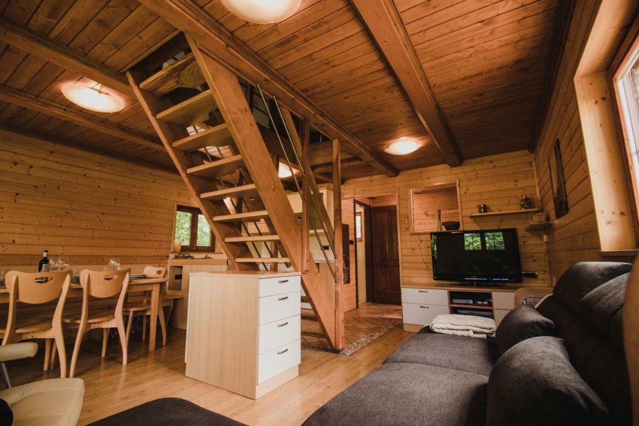 Lazec Country House Pluznje Exterior foto