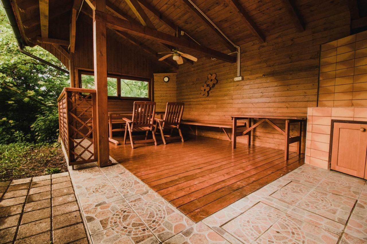 Lazec Country House Pluznje Exterior foto